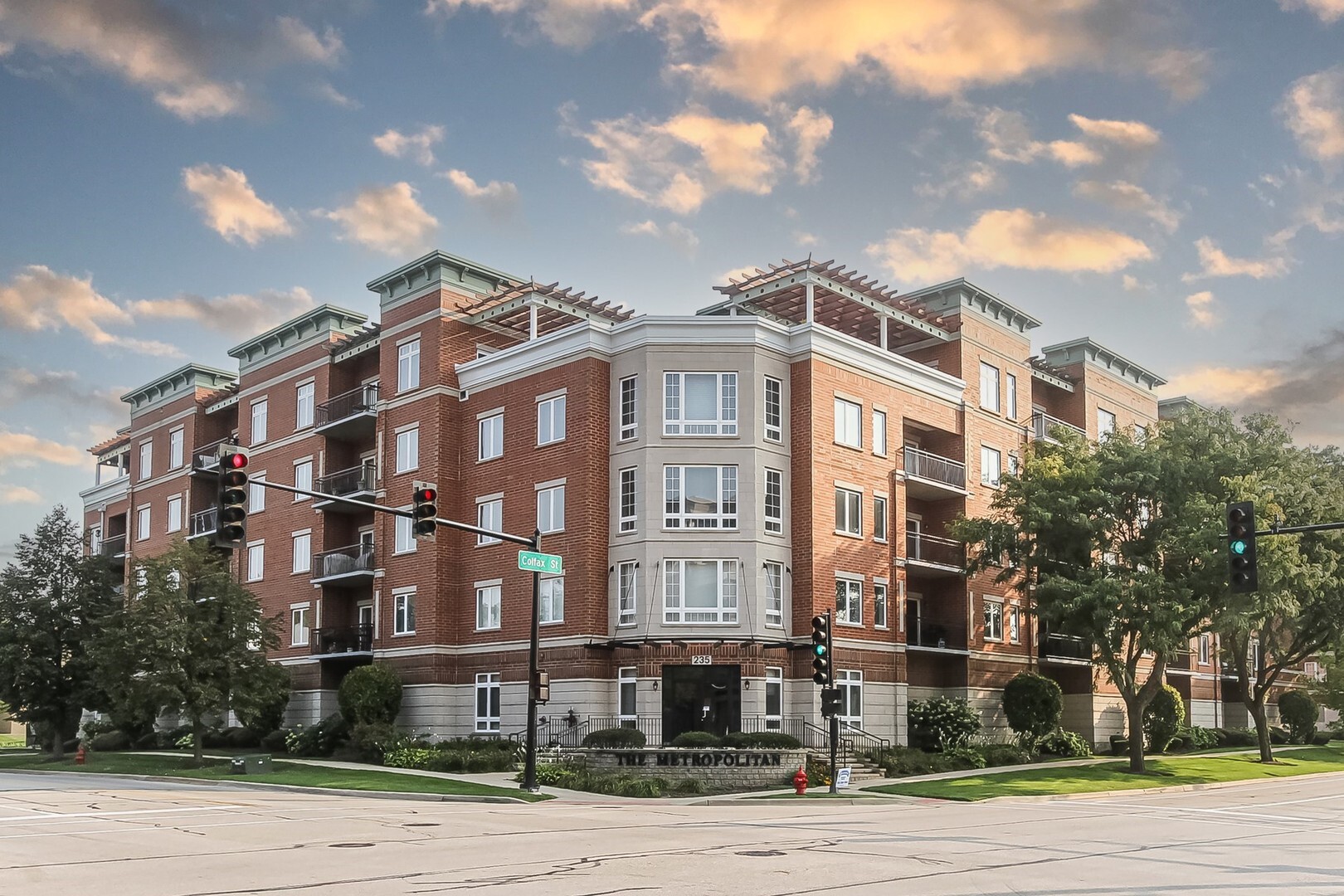 235 N Smith Street 309  Palatine IL 60067 photo
