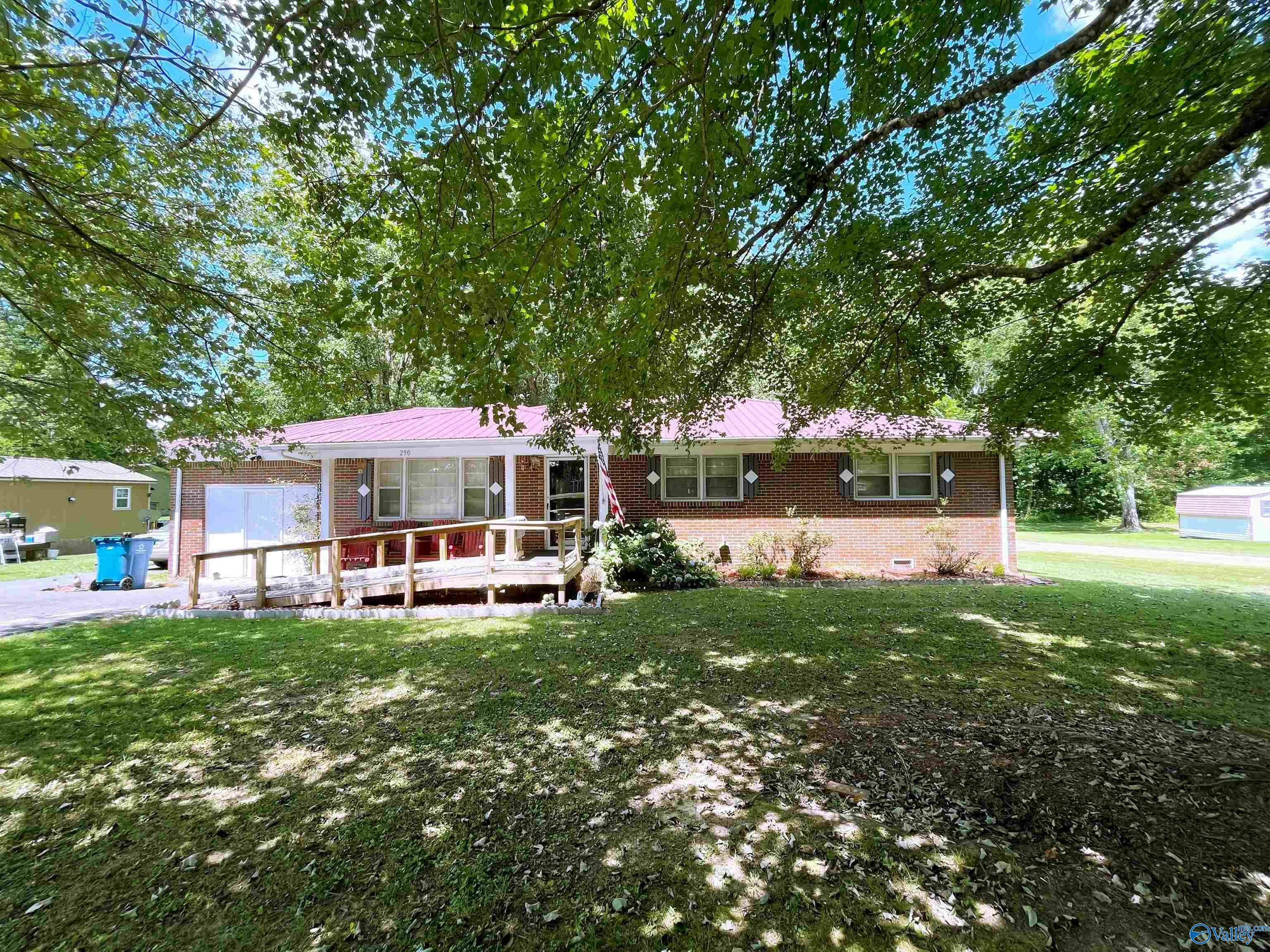Property Photo: 290 Belair Drive AL 35016