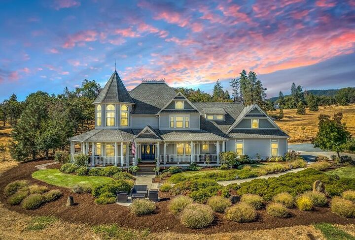 3843 Walker Creek Road  Central Point OR 97502 photo