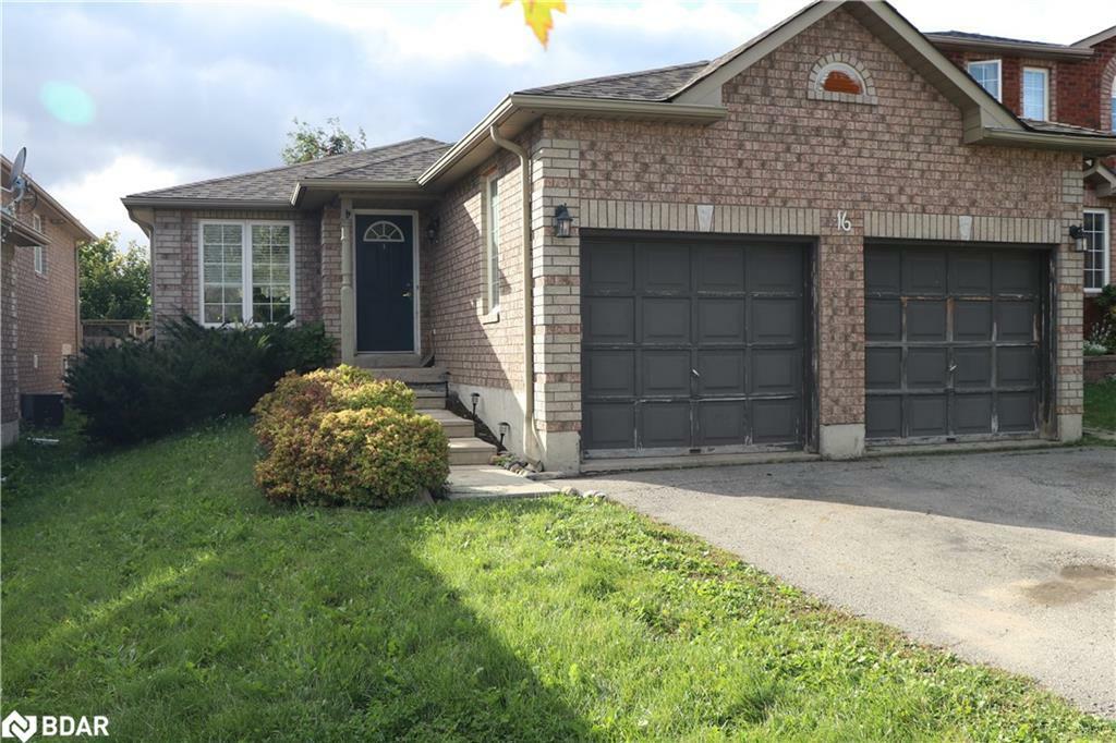 16 Addison Trail  Barrie ON L4M7A5 photo