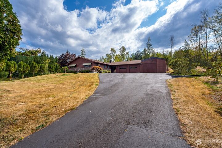 Property Photo:  141 Otto Road  WA 98531 
