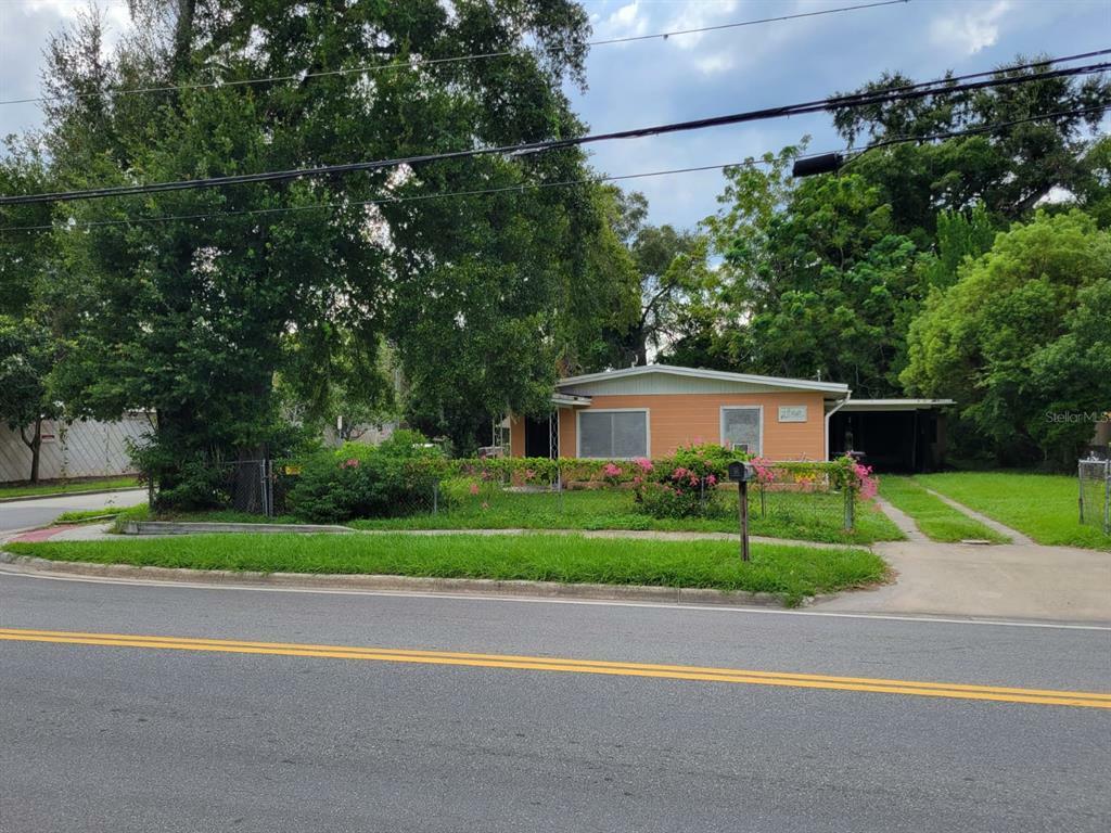 Property Photo: 1122 S Westmoreland Drive FL 32805