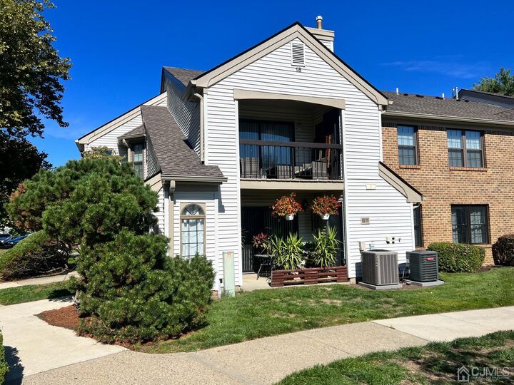 1503 Pebble Place  Sayreville NJ 08859 photo