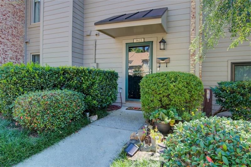 Property Photo:  3623 Stonewall Court SE  GA 30339 