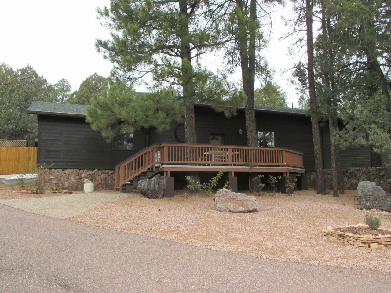 Property Photo:  1042 S Hunter Creek Drive  AZ 85541 