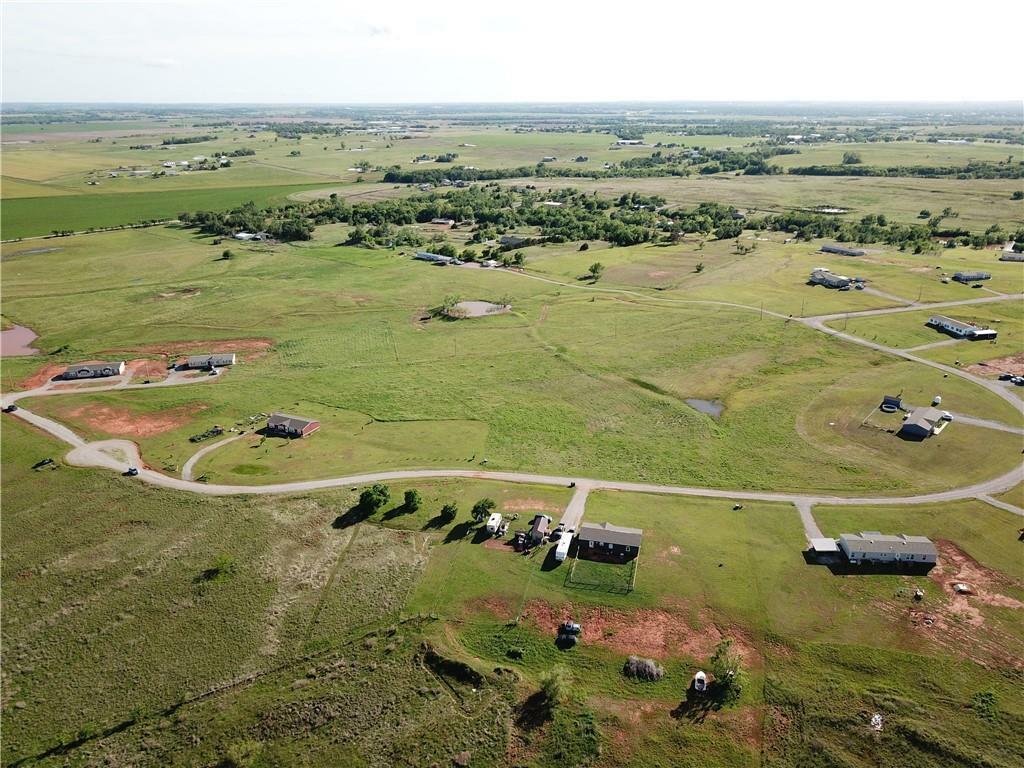 Property Photo:  1421 County Road 1344  OK 73018 