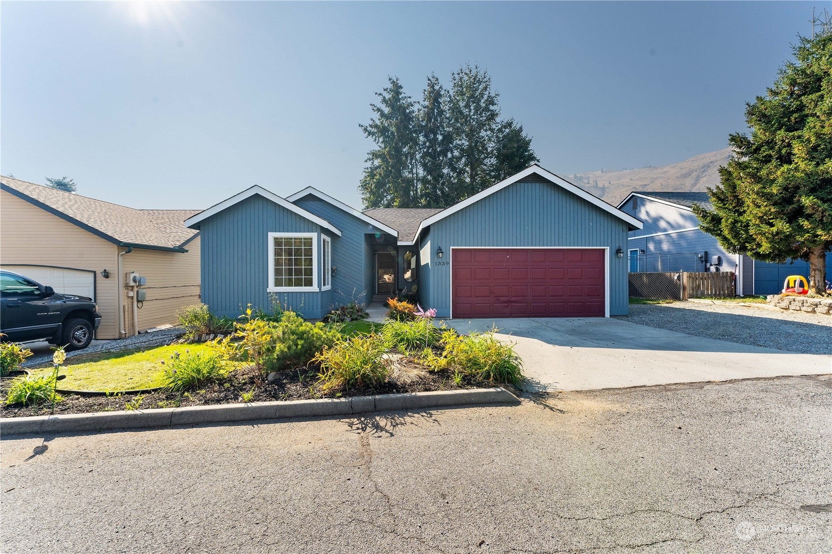 Property Photo:  1339 Johnson Court  WA 98801 