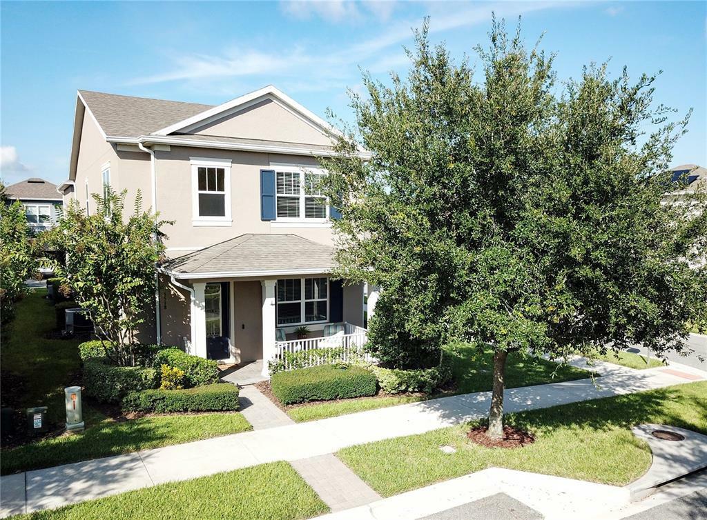 Property Photo:  5518 Thomas Square Drive  FL 34787 