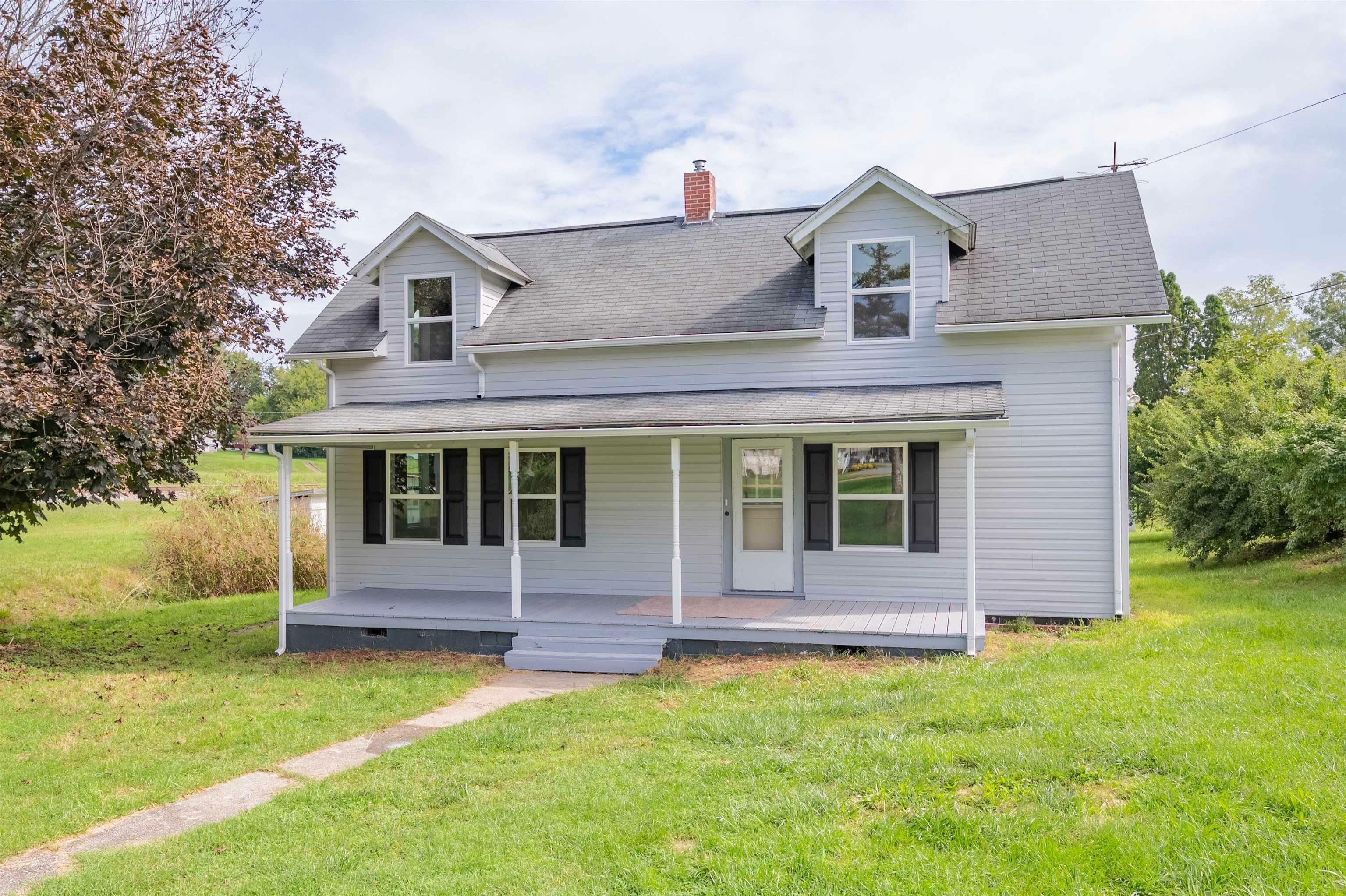 Property Photo:  509 E Main Street  VA 24084 