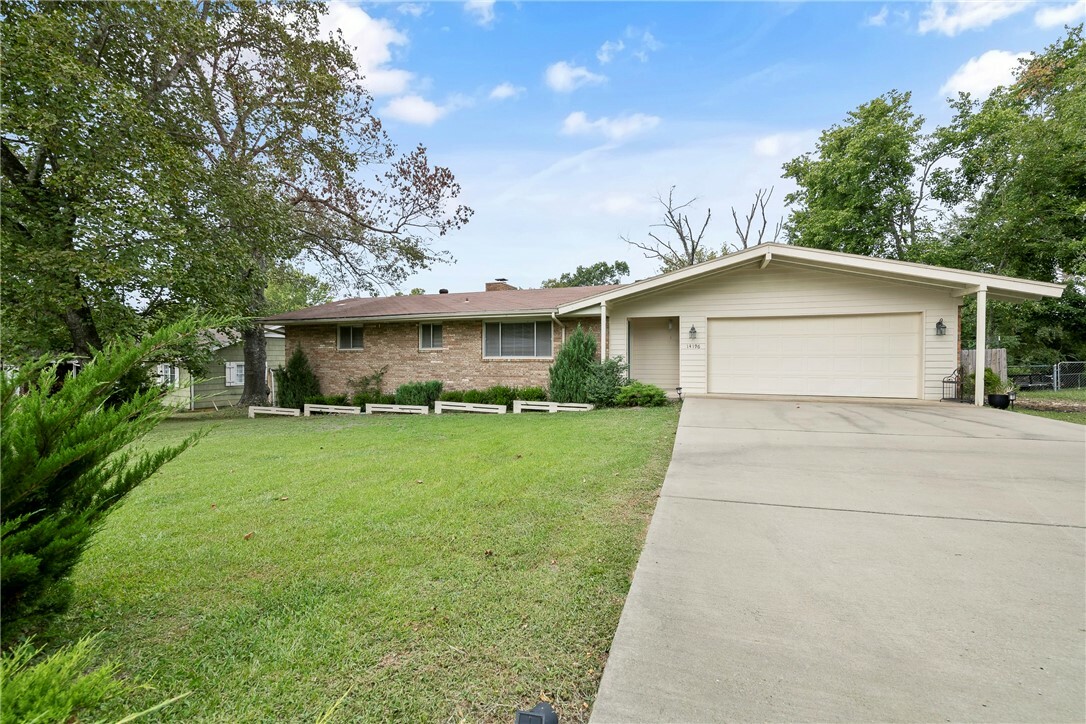 Property Photo:  14196 Wolf Drive  AR 72756 