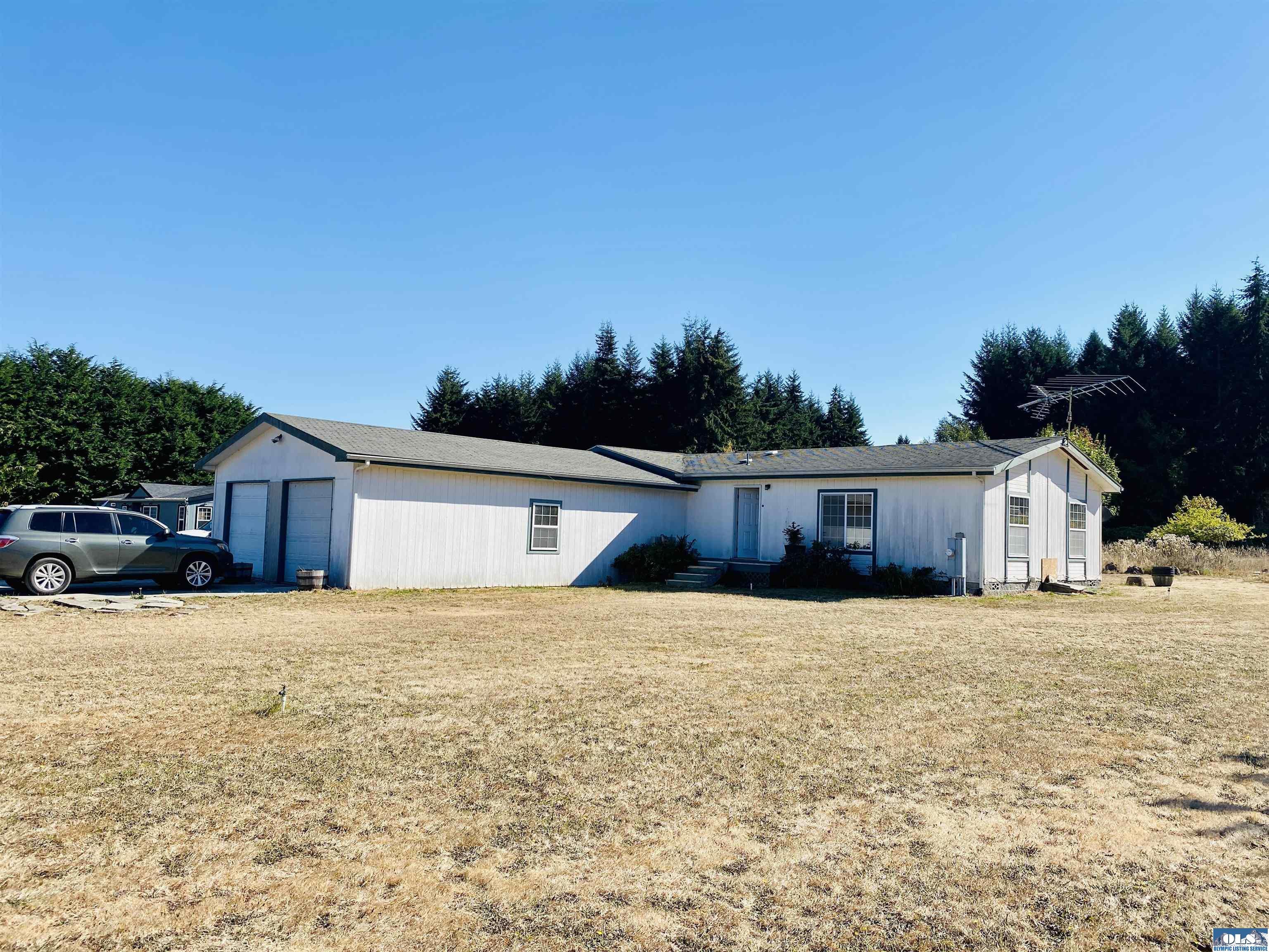 Property Photo: 61 Schilke Way WA 98362