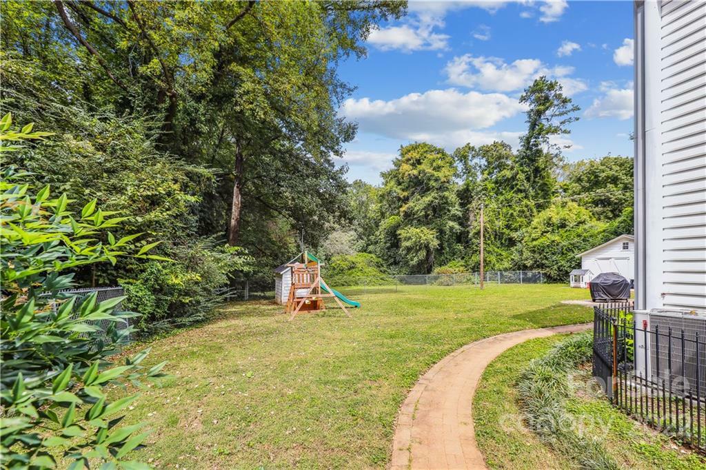 Property Photo: 5234 And 5230 Tuckaseegee Road NC 28208