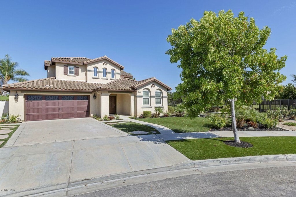 Property Photo:  1234 Indio Drive  CA 93030 