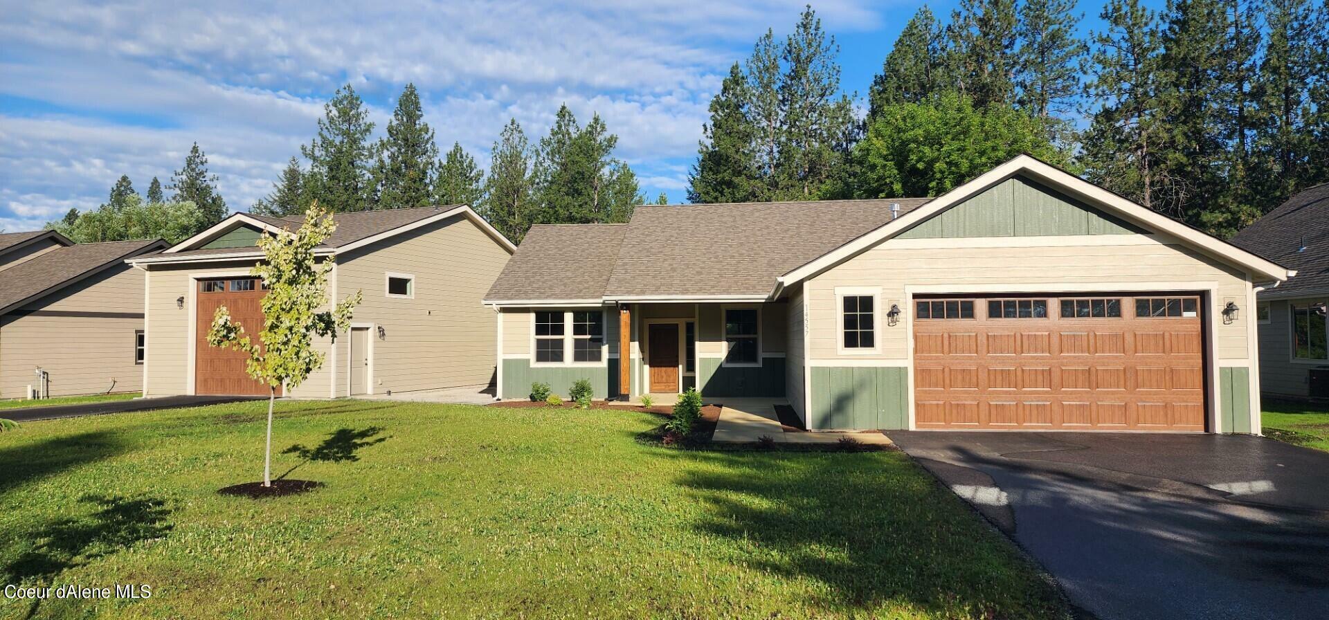 Property Photo:  14557 Parkway St.  ID 83858 
