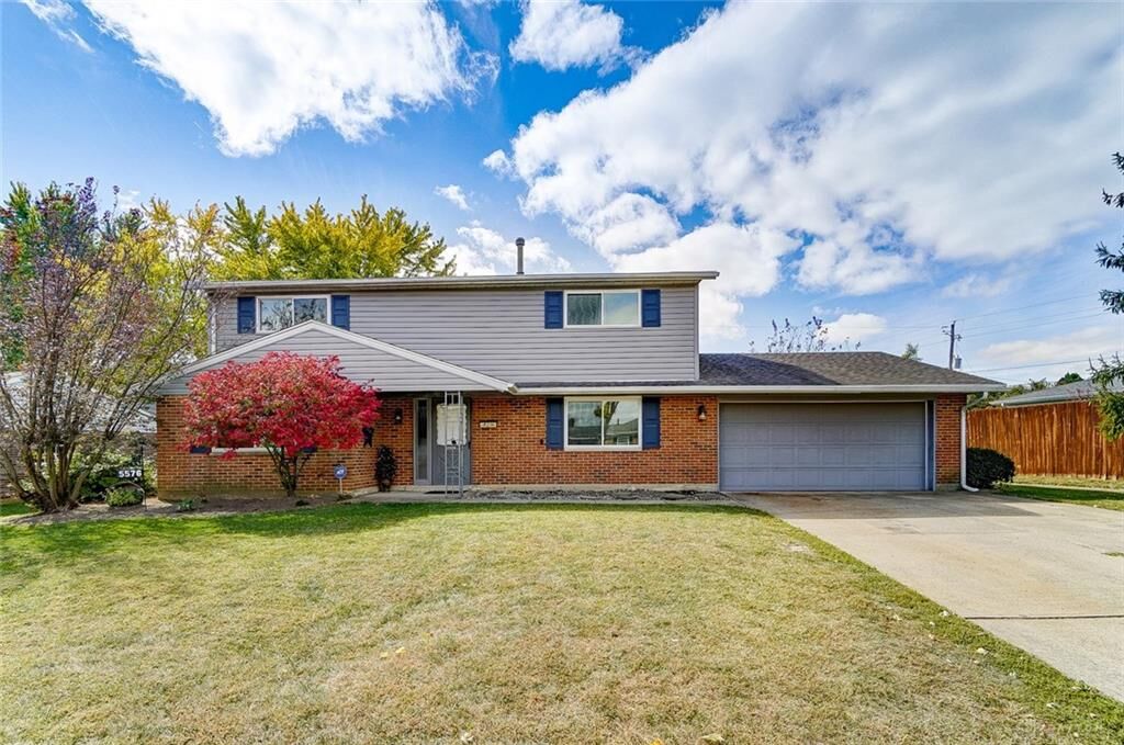 Property Photo: 5576 Longford Road OH 45424