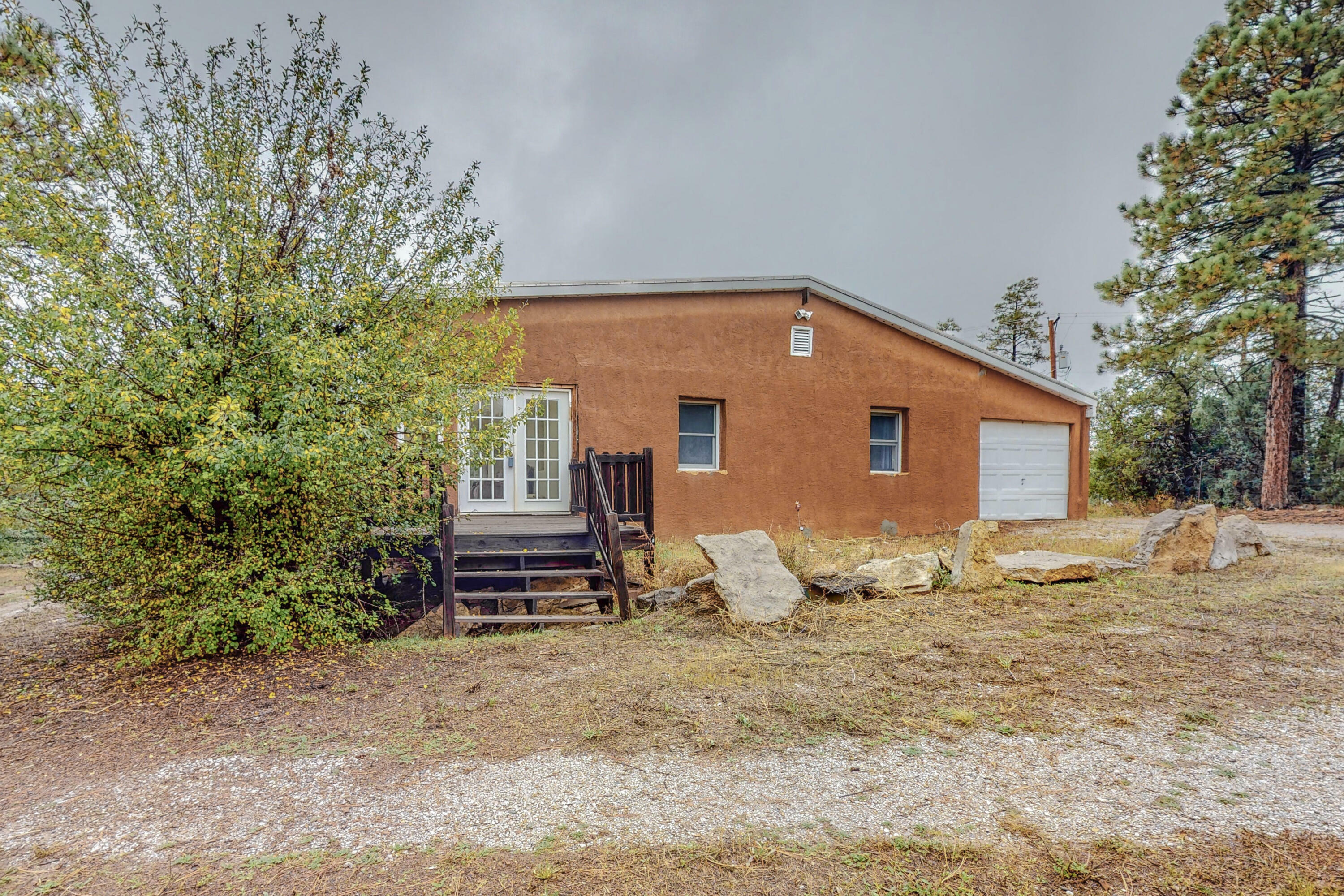 Property Photo:  64 Kuhn Drive  NM 87059 