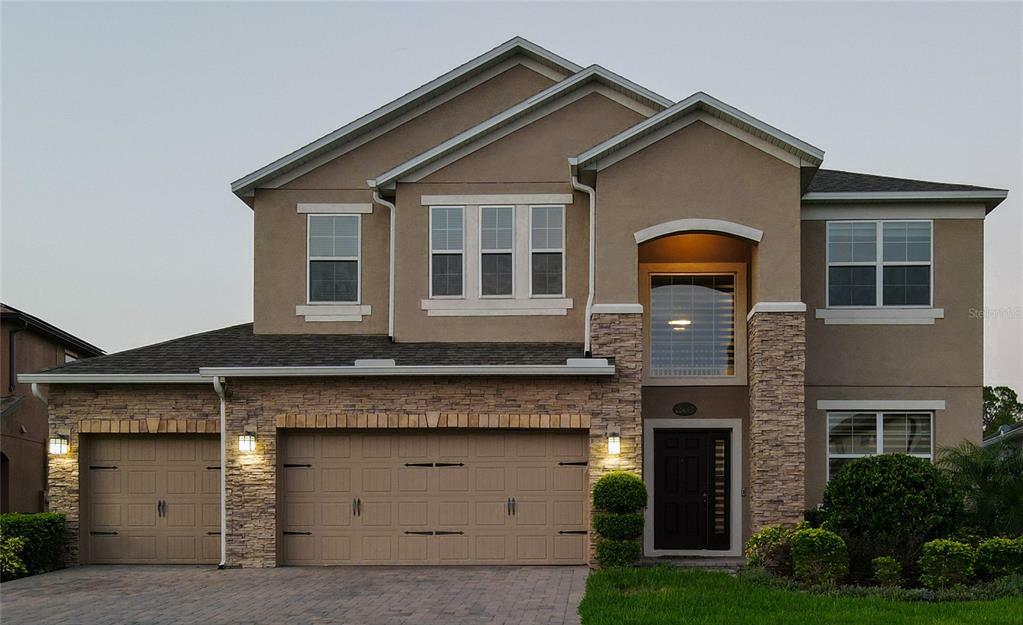 Property Photo: 12465 Northover Loop FL 32824