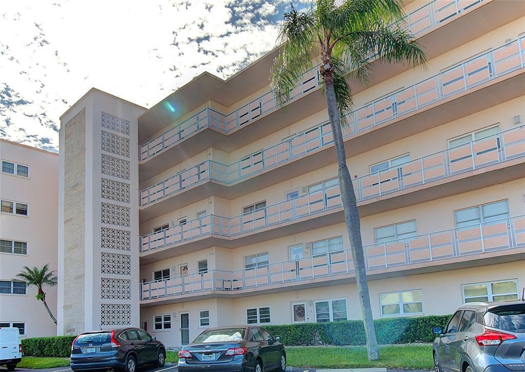 Property Photo:  5623 80th Street N 512  FL 33709 