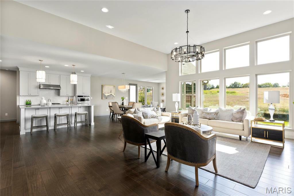 Property Photo: 1 Woodside Del Creek Crossing MO 63348