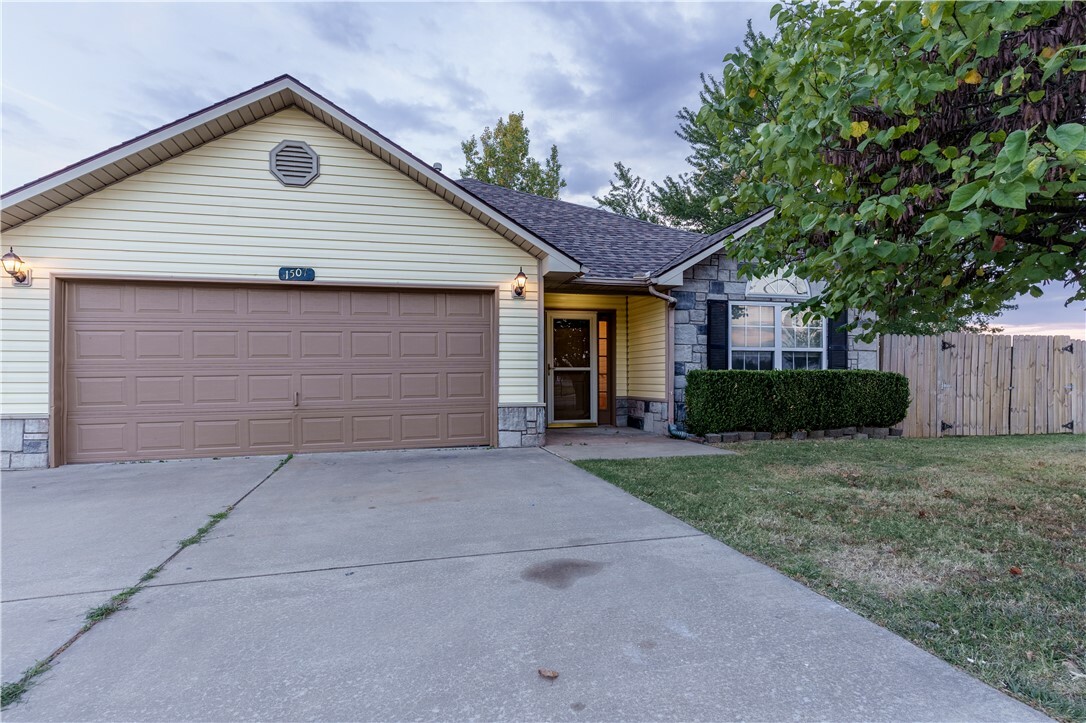 Property Photo:  1507 Sunrise Circle  AR 72761 