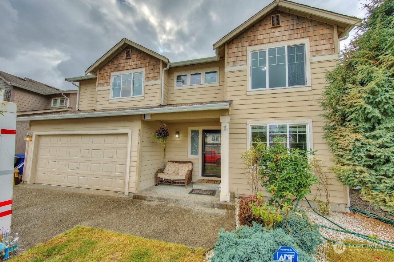 Property Photo:  1514 185th Street Ct E  WA 98387 