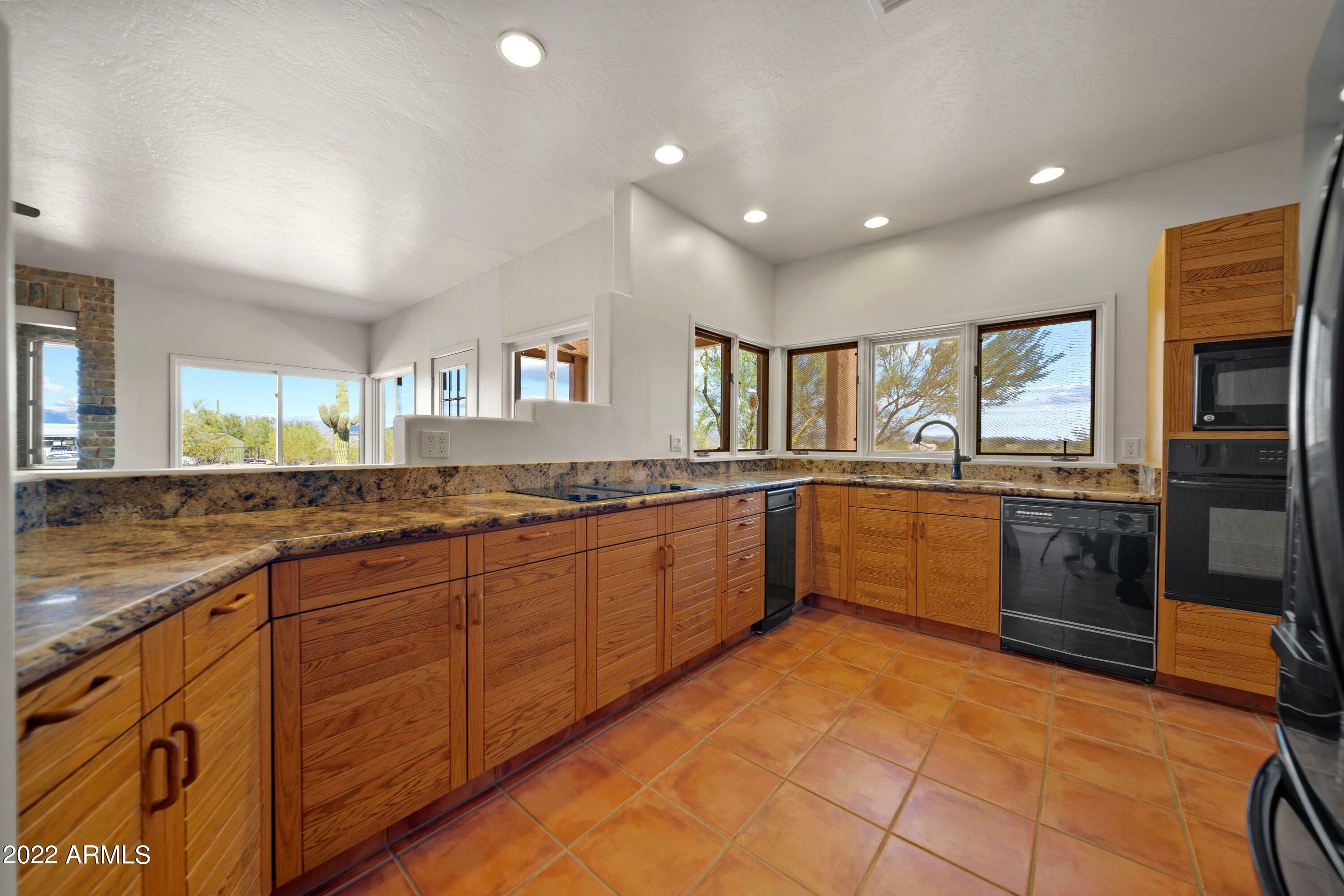 Property Photo:  501 S Saguaro Drive  AZ 85390 