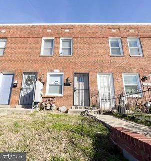 Property Photo:  1240 Simms Place NE  DC 20002 