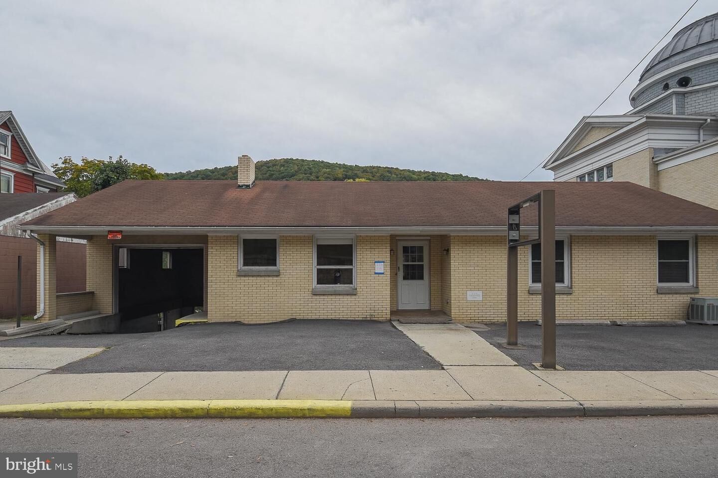 Property Photo:  233 Mineral Street  WV 26726 