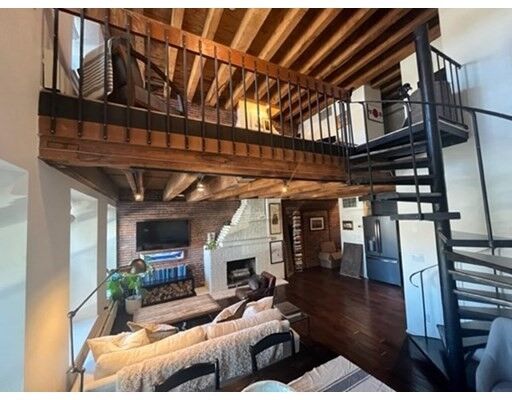 Property Photo:  57 Fulton 7  MA 02109 
