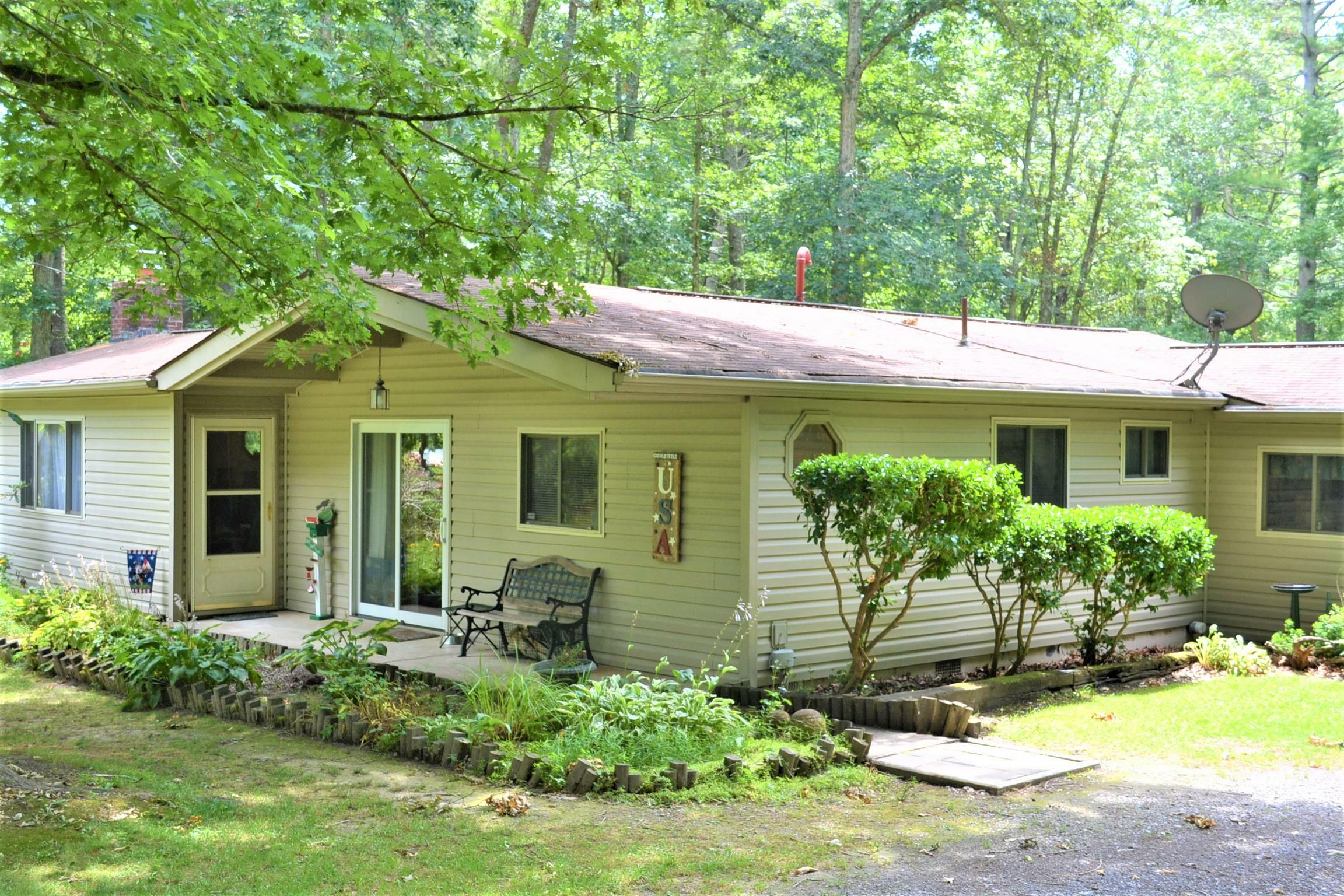 Property Photo:  6785 Moncove Lake Rd  WV 24941 