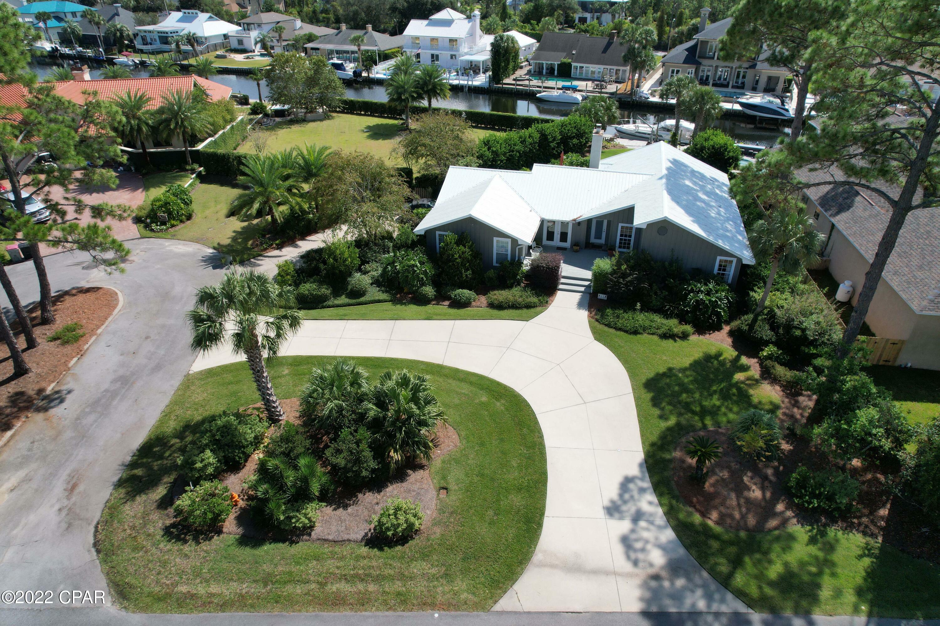 Property Photo:  325 Wahoo Road  FL 32408 