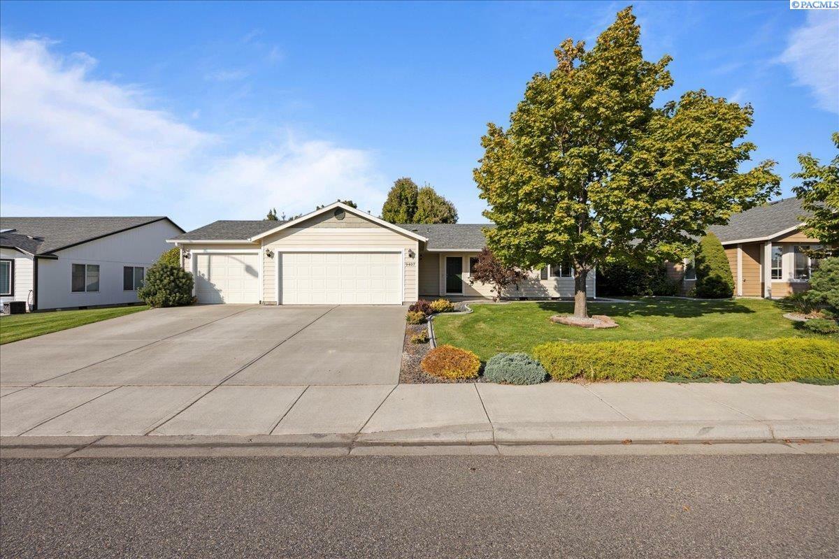 9407 Shire Dr  Pasco WA 99301 photo