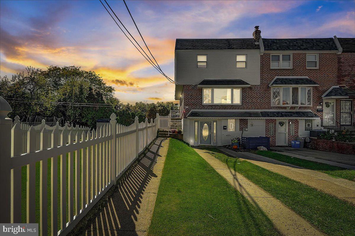Property Photo:  3364 Kayford Circle  PA 19114 