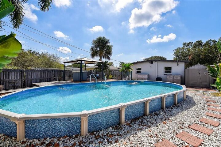 Property Photo:  7237 35th Avenue N  FL 33710 