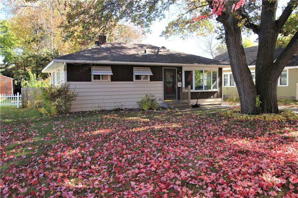 Property Photo:  1637 Drury Avenue  WI 54703 