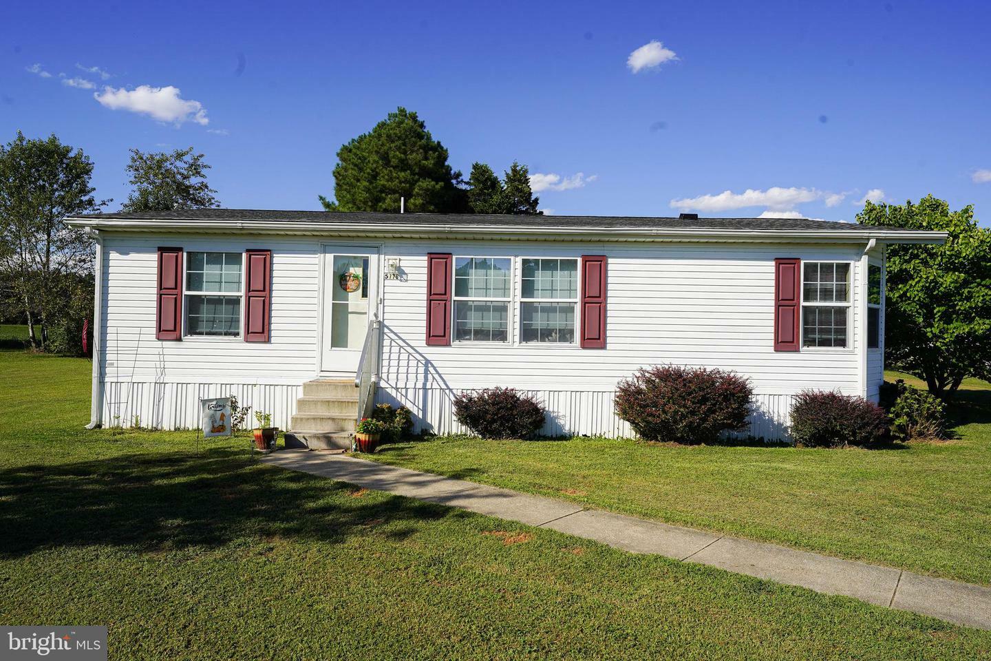 Property Photo:  5776 Cork Street  MD 21801 