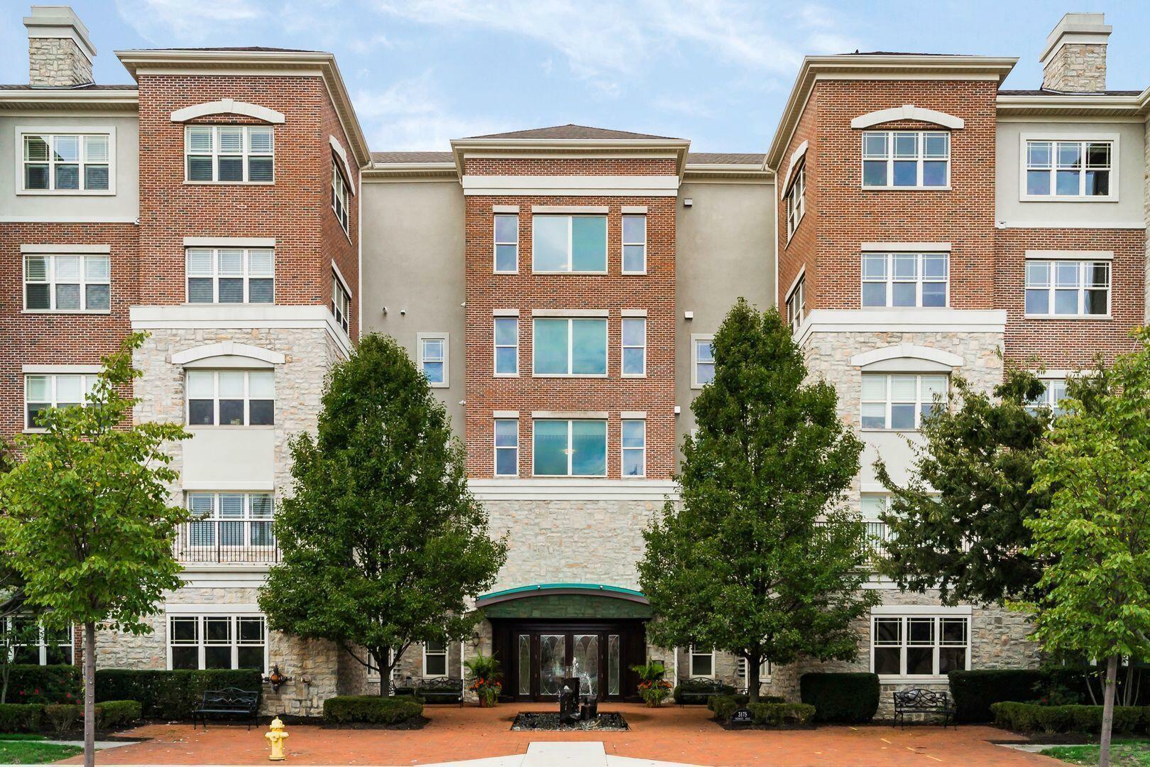 Property Photo: 3175 Tremont Road OH 43221