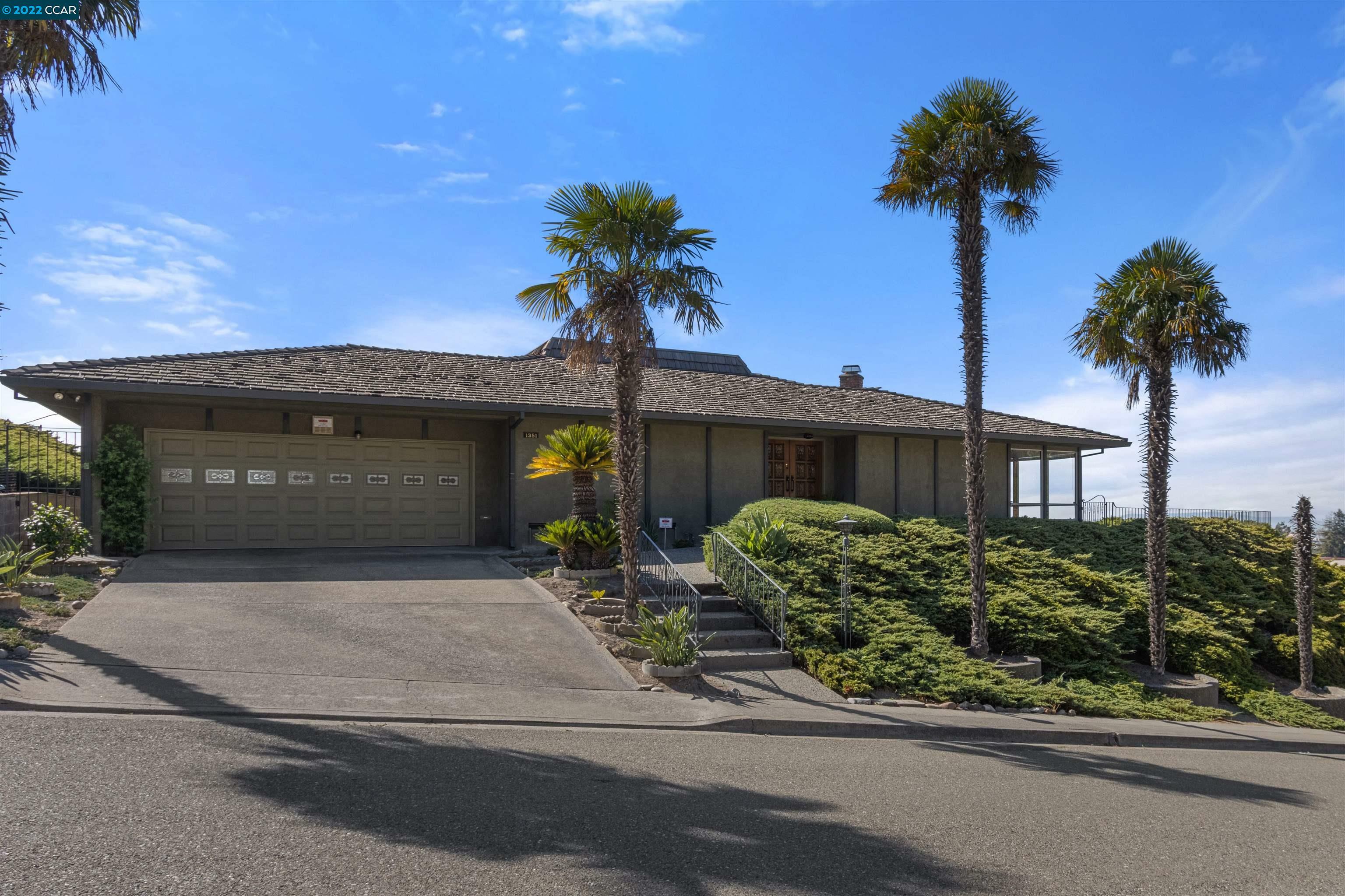 Property Photo:  1351 Scenicview Dr  CA 94577 