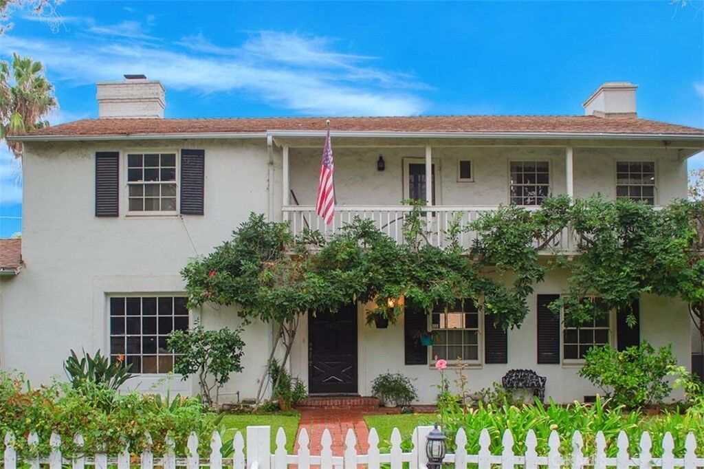 Property Photo:  3499 San Pasqual Street  CA 91107 