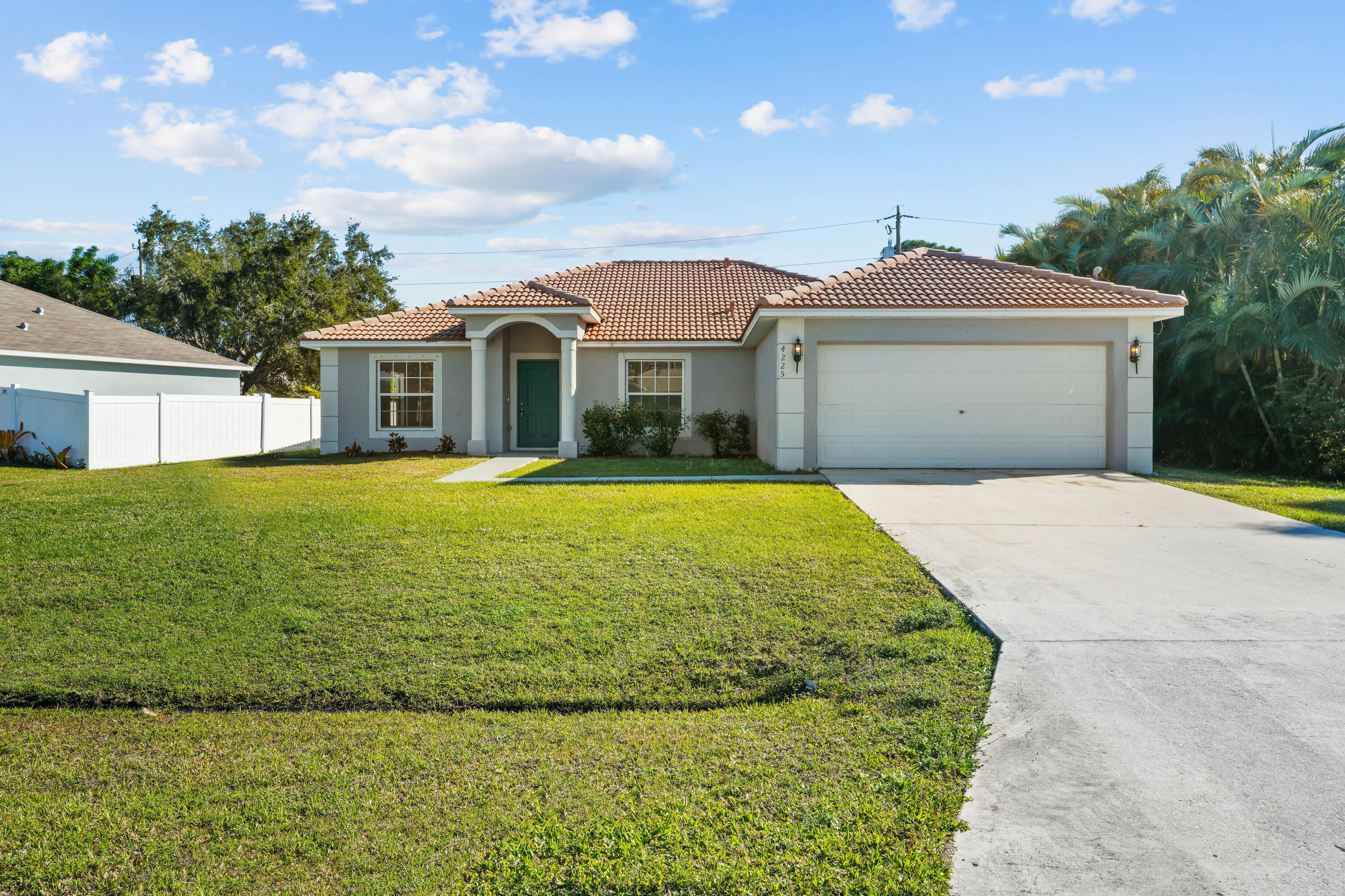 Property Photo: 4225 SW Elba Street FL 34953