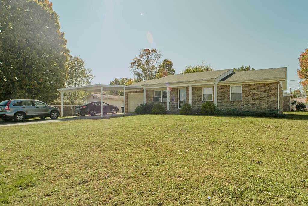 Property Photo:  383 16th Avenue  TN 37321 