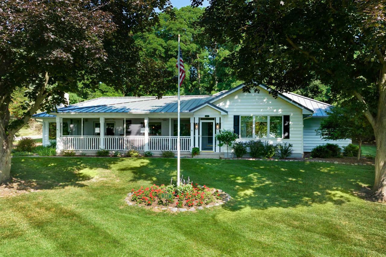 Property Photo:  387 South Lawson Dr  WI 54941 