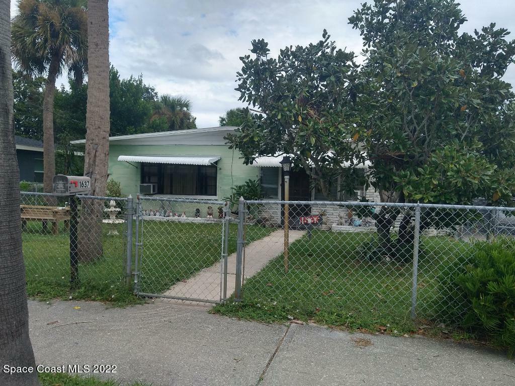 Property Photo:  1637 Highland Avenue  FL 32935 