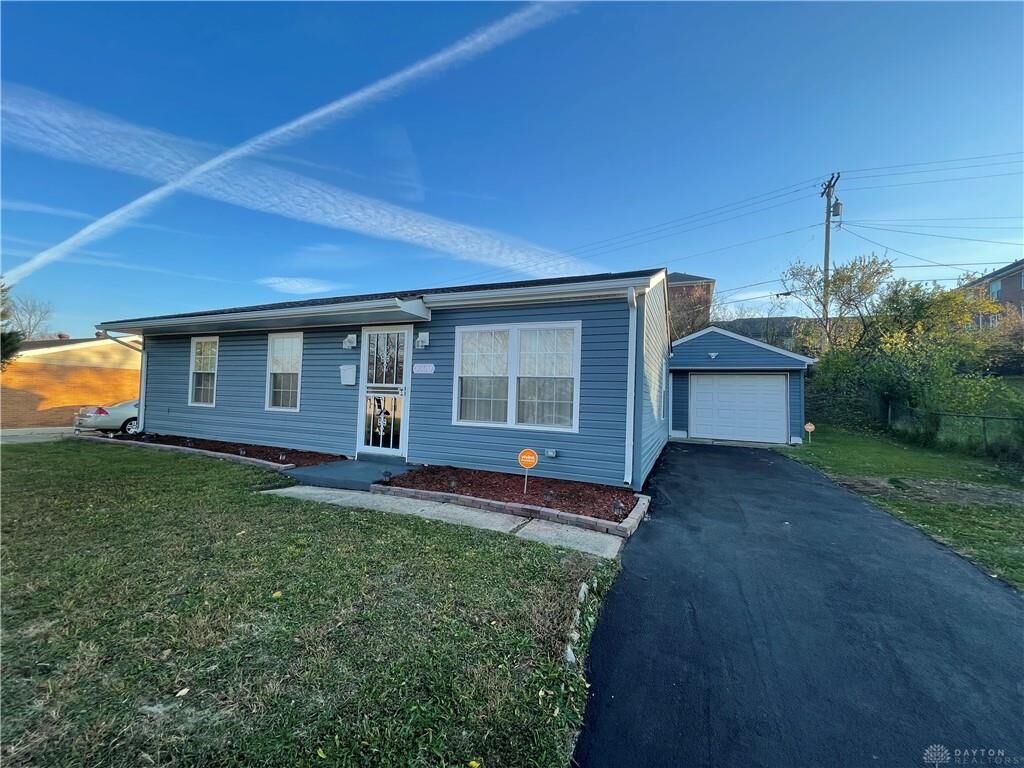Property Photo: 5400 Gardendale Avenue OH 45417