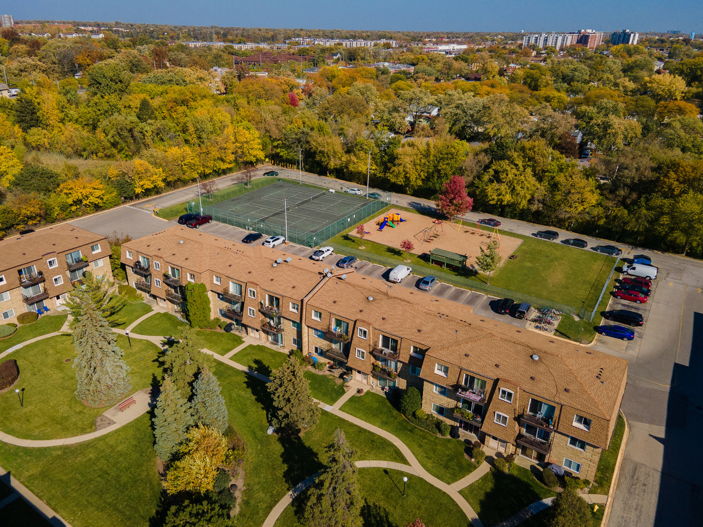 Property Photo: 9379 Bay Colony Drive 3N IL 60016