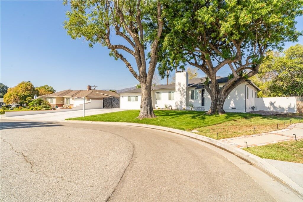 Property Photo:  209 S Worthy Drive  CA 91741 