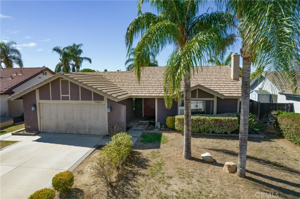 Property Photo:  29819 Avenida De Cortez  CA 92586 