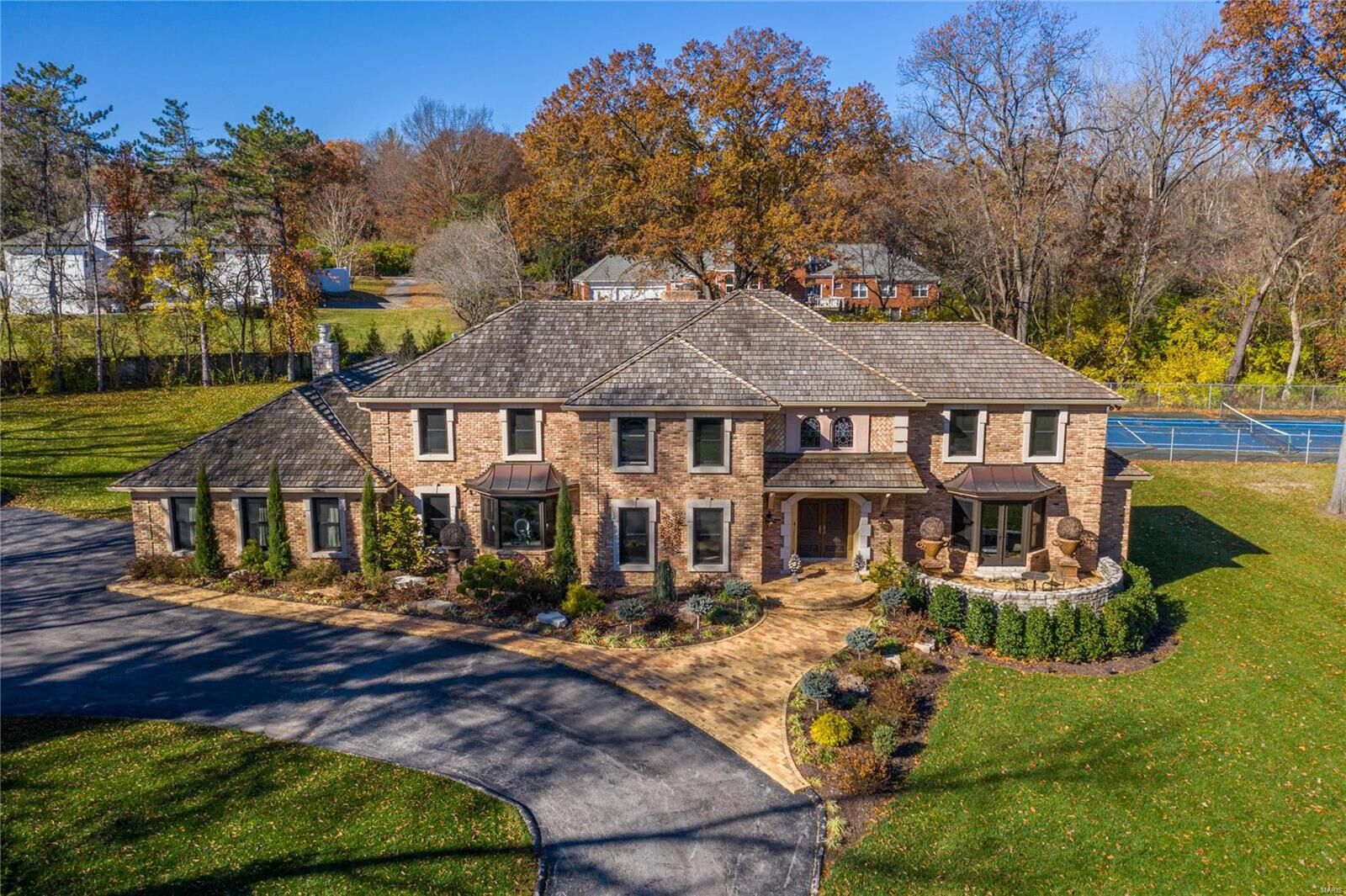 Property Photo:  35 Somerset Downs  MO 63124 