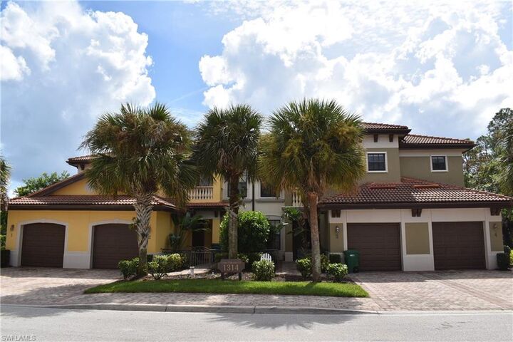 1314 Corso Palermo Ct 4  Naples FL 34105 photo