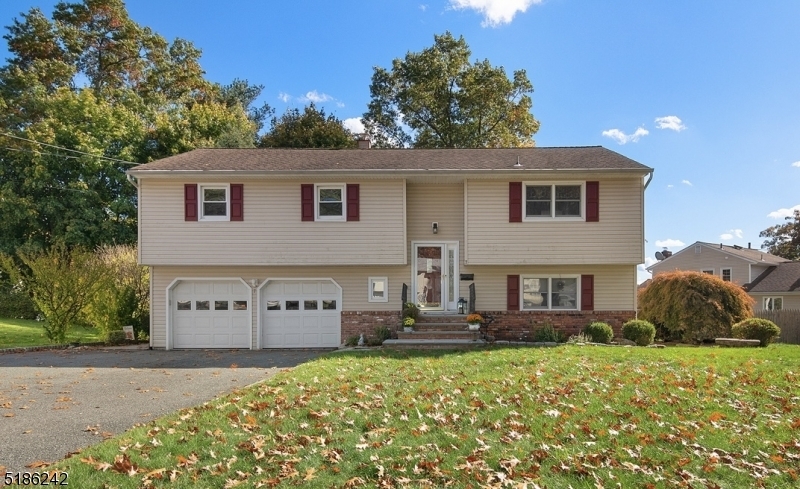 Property Photo: 7 Rose Ct NJ 07866
